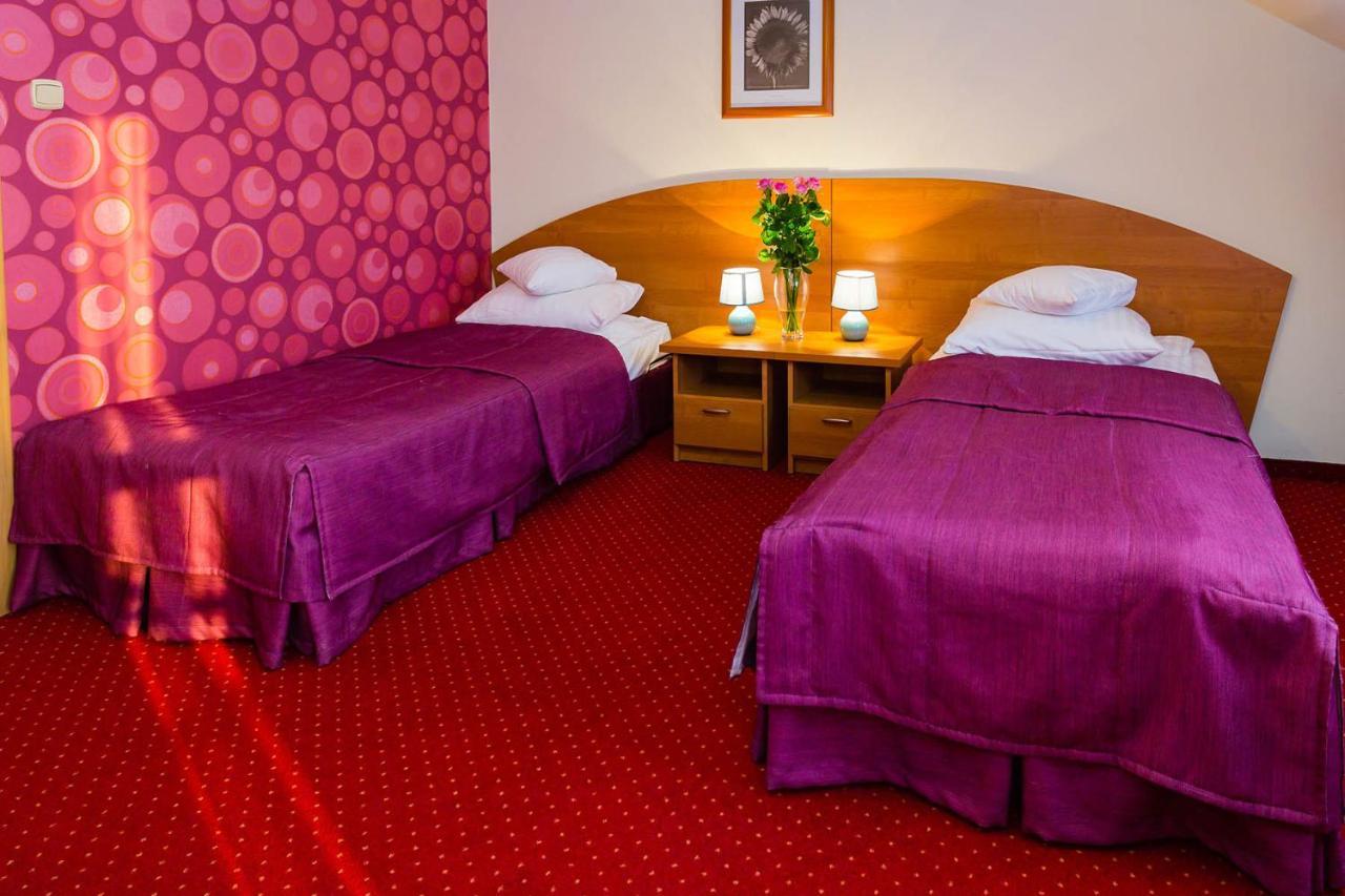 Hotel Ognisty Ptak Венгожево Екстер'єр фото